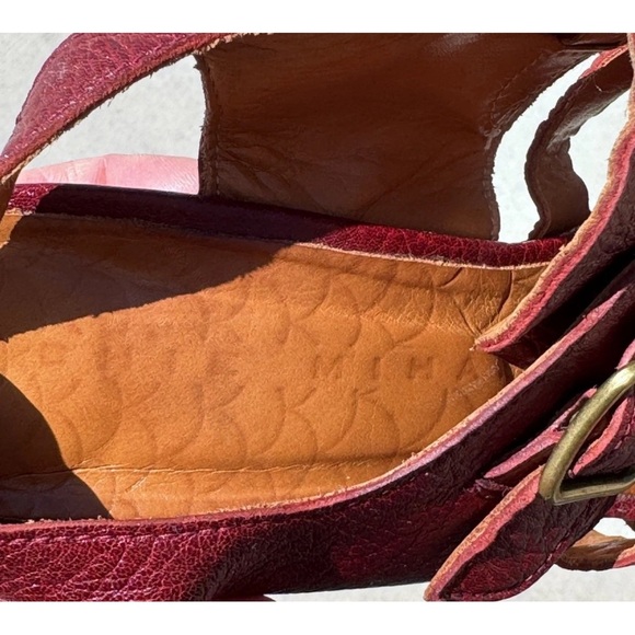 Chie Mihara Platform Sandals Heels Strappy Buckle Sz 8 EU 38 Red Leather Spain - Picture 10 of 10